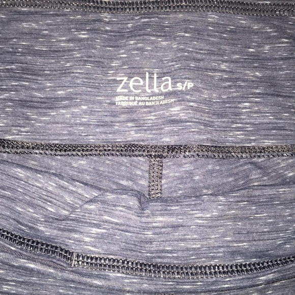 Zella Live-in Capris - Picture 2 of 3